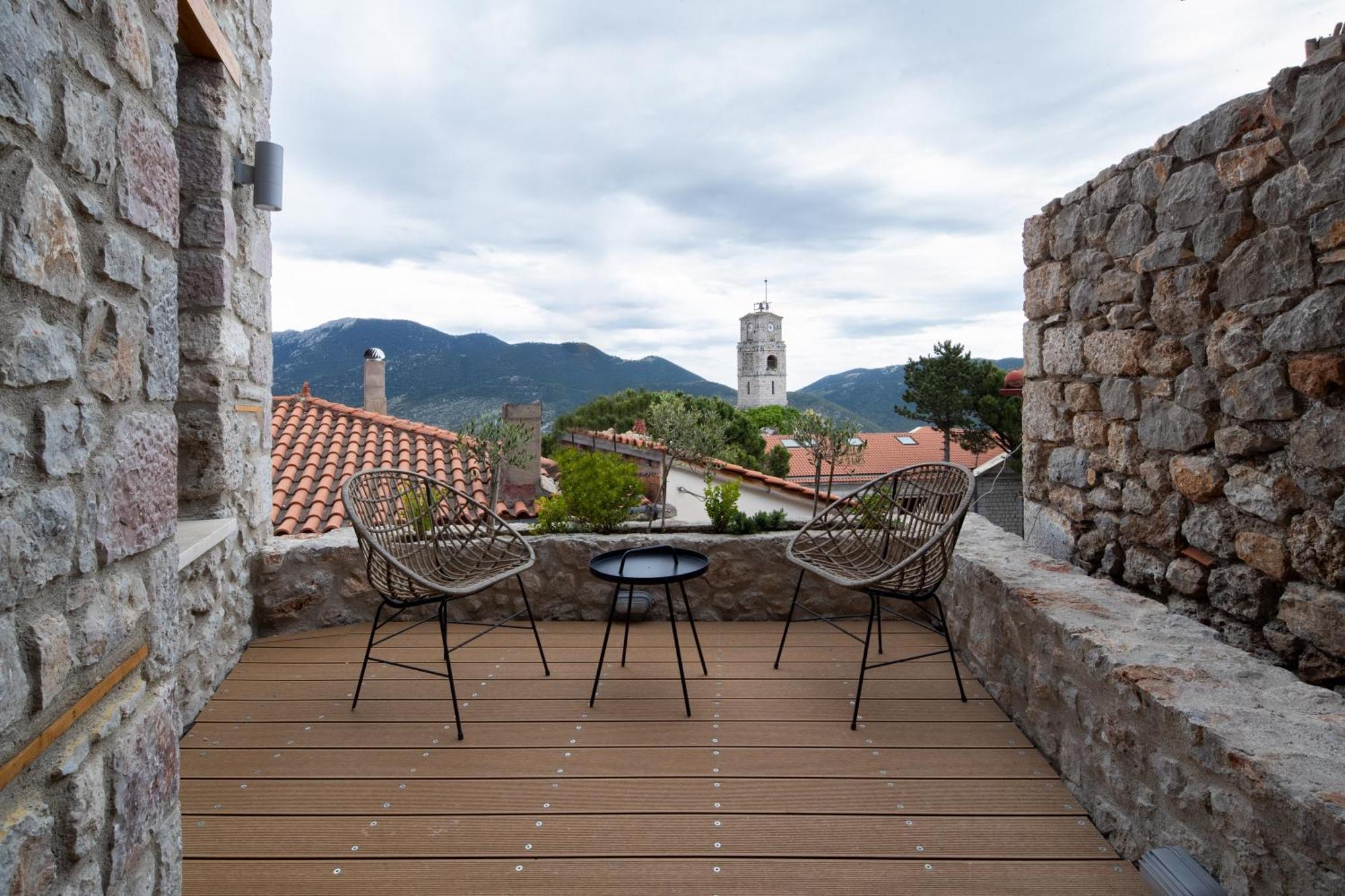 Clock Tower Arachova Suites المظهر الخارجي الصورة